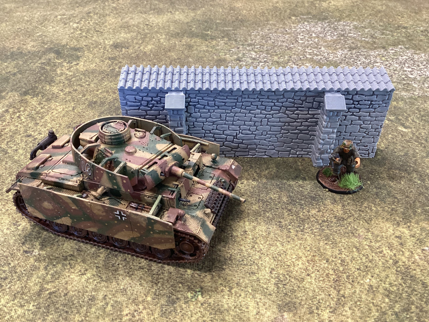 Tiled wall - Straight 28mm