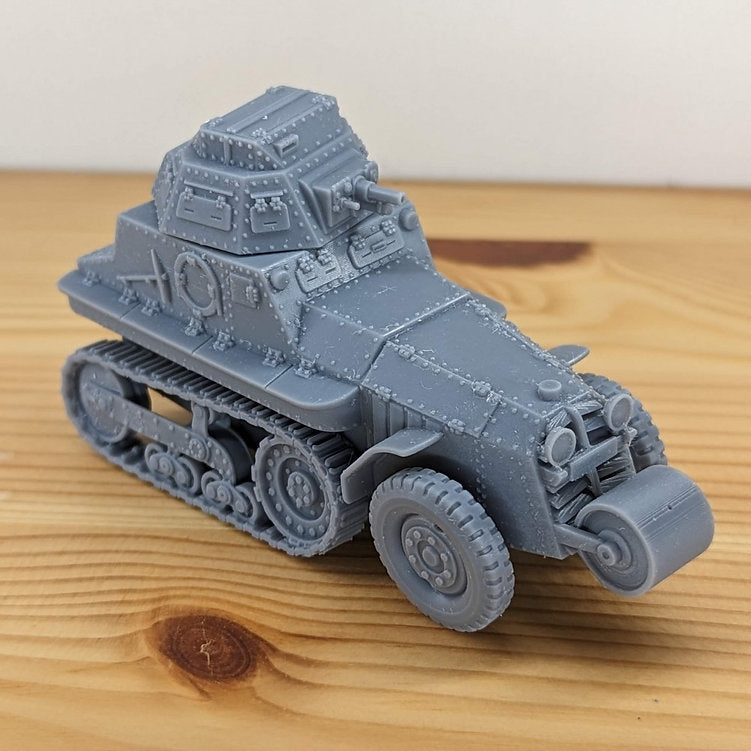 Half-track Schneider AMC P16